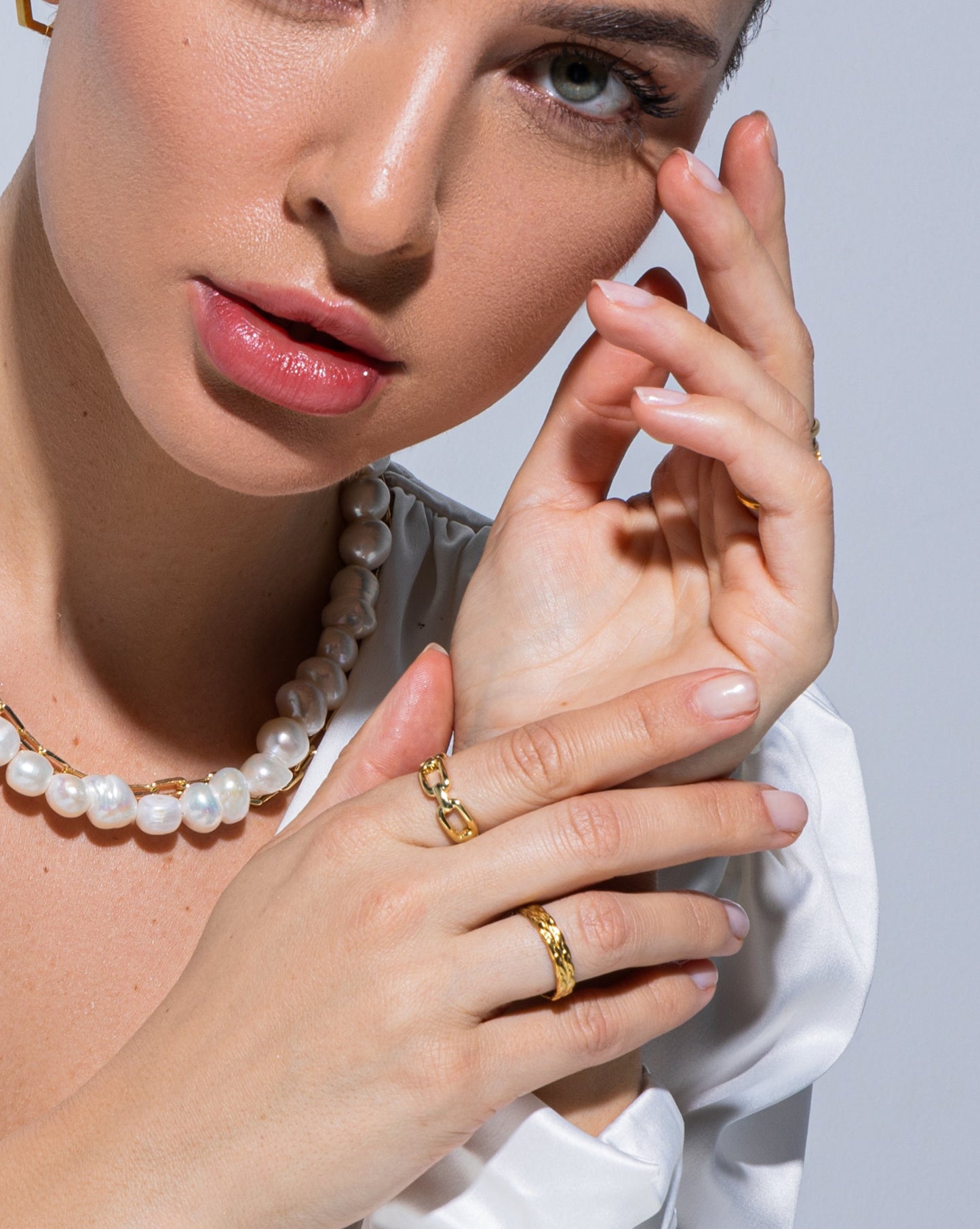 Gold-plated stainless steel ring – free size