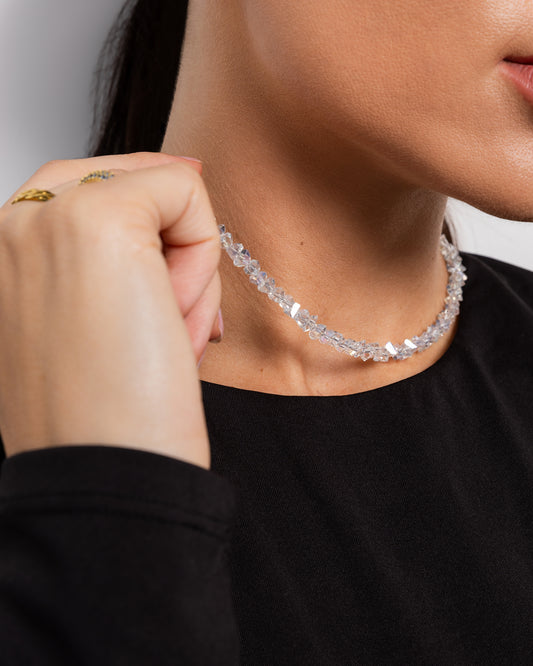dazzling crystal necklace with elegant triangle-shaped cuts (A)