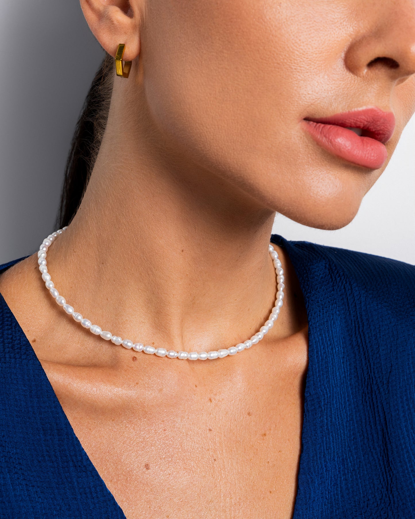 Exquisitely Elegant and Attractive Cultured Pearl Necklace