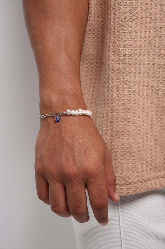 Cultured Pearl Bracelet with Stainless Steel Chain and Blue Eye Accent